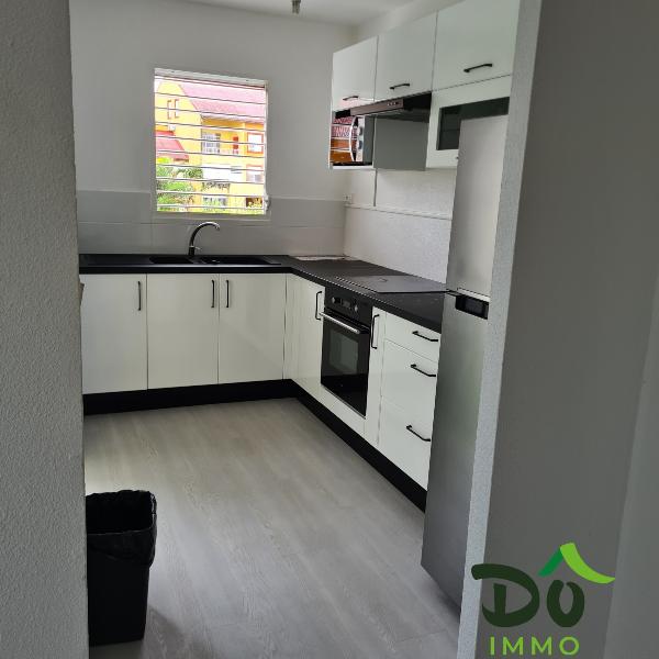 Appartement 3 Pièce(s) SAINTE-ROSE